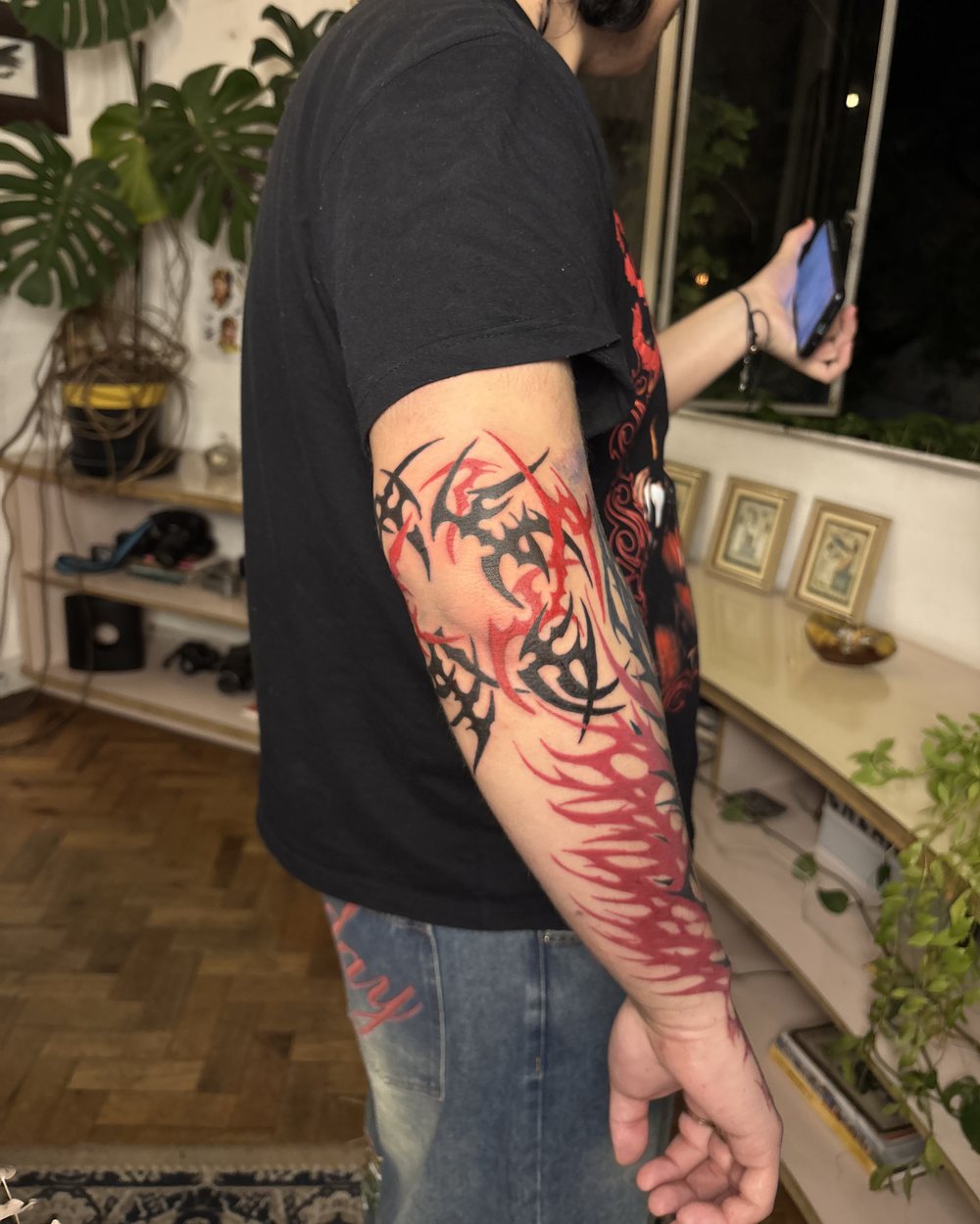 Braço fechado, braço inteiro, freehand