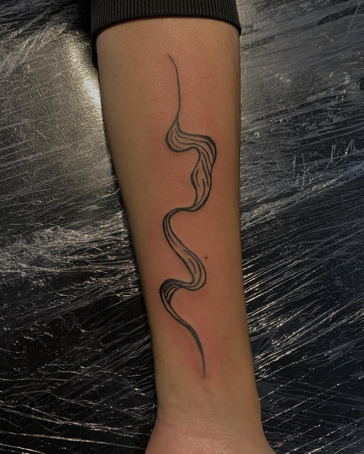 Fumaça, antebraço, freehand